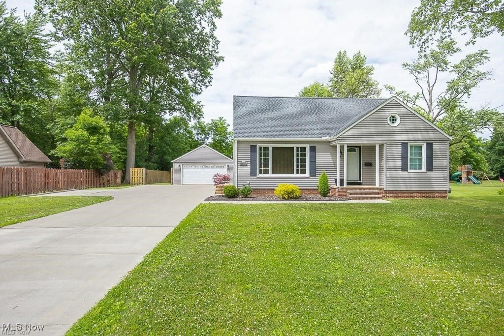 26080 Cook Road, Olmsted Falls, OH 44138