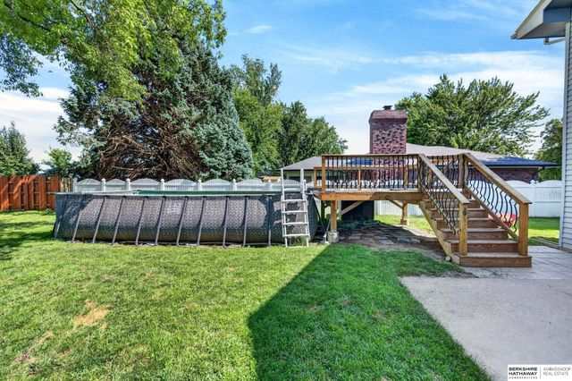 213 Barrington Drive, Gretna, NE 68028