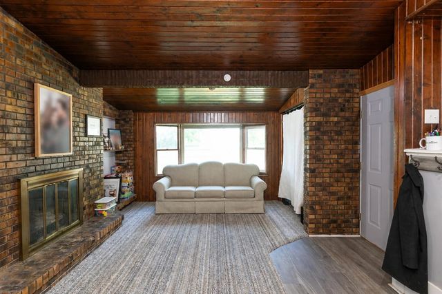518 Walnut Street, Three Rivers, MI 49093