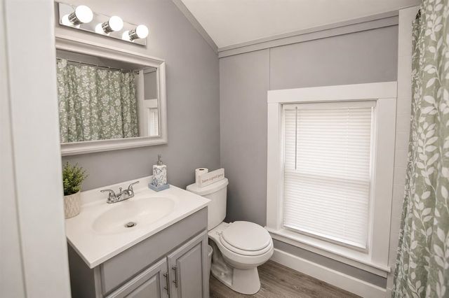 518 Walnut Street, Three Rivers, MI 49093