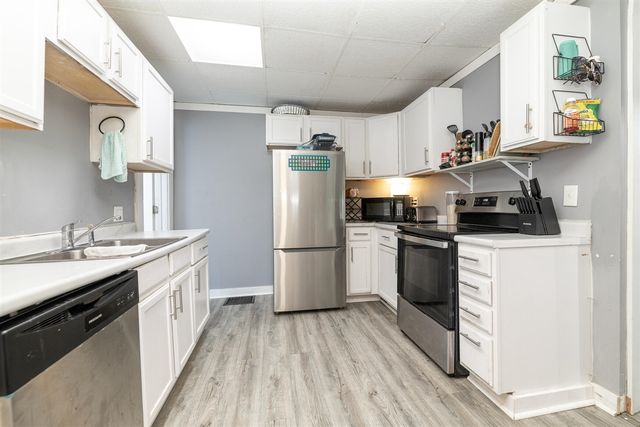 518 Walnut Street, Three Rivers, MI 49093