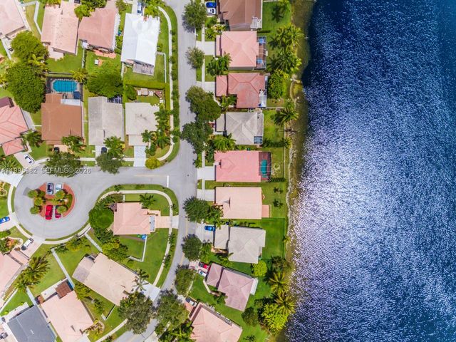 18096 SW 29th St, Miramar, FL 33029