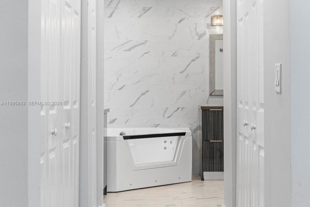 18096 SW 29th St, Miramar, FL 33029