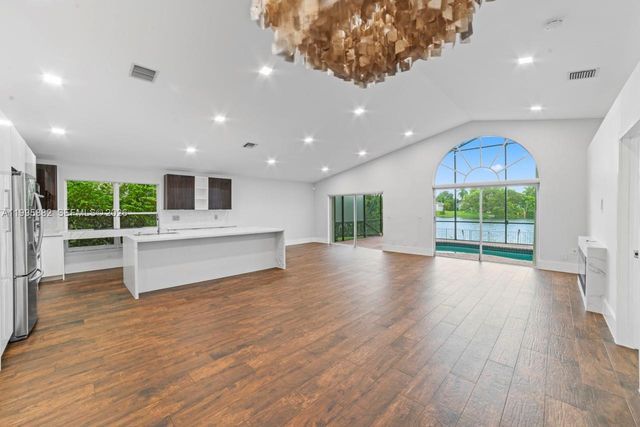 18096 SW 29th St, Miramar, FL 33029