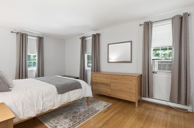 16 Williamsburg Drive, Amherst, NH 03031