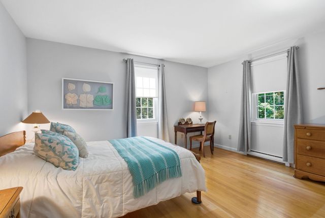 16 Williamsburg Drive, Amherst, NH 03031