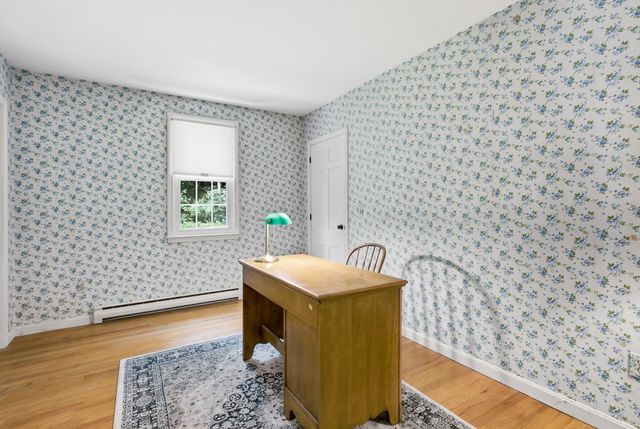 16 Williamsburg Drive, Amherst, NH 03031