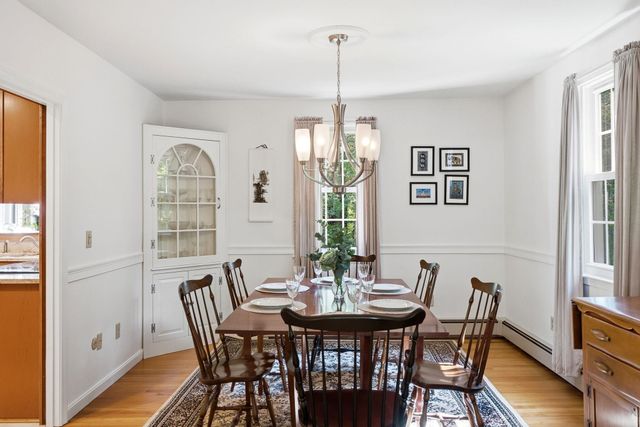 16 Williamsburg Drive, Amherst, NH 03031