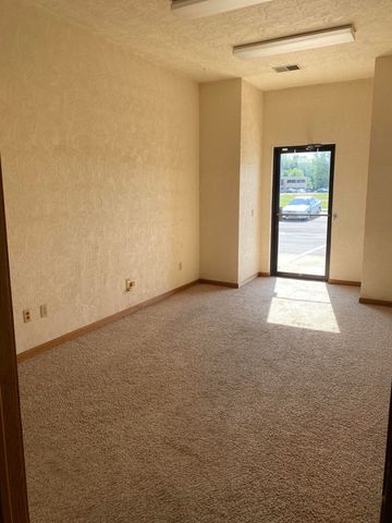 2982 Business One Drive, Kalamazoo, MI 49048