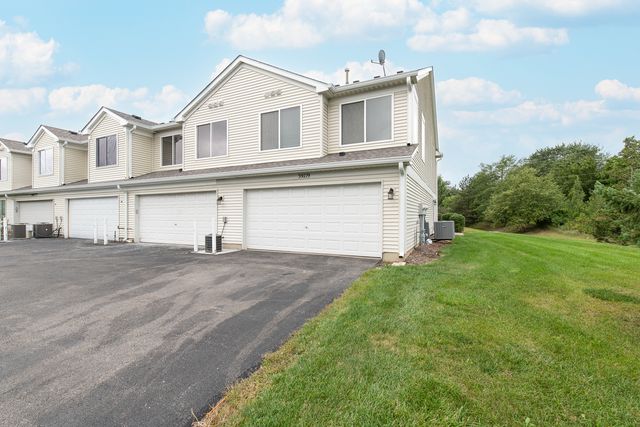 39719 N Warren Lane, Beach Park, IL 60083