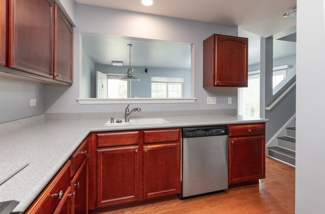 39719 N Warren Lane, Beach Park, IL 60083