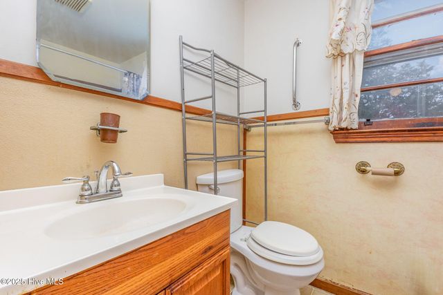 941 Slocomb Road, Linden, NC 28356