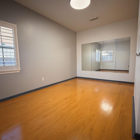 330 Breeze Park Drive, Houston, TX 77015