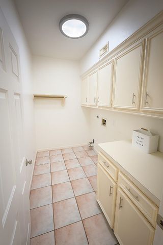 330 Breeze Park Drive, Houston, TX 77015