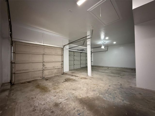 330 Breeze Park Drive, Houston, TX 77015