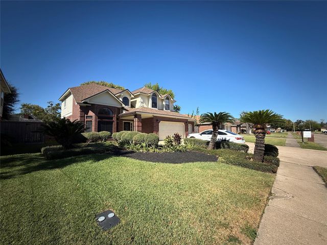 330 Breeze Park Drive, Houston, TX 77015