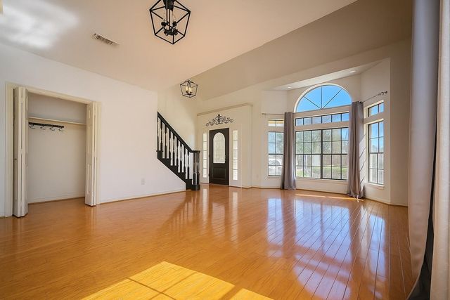 330 Breeze Park Drive, Houston, TX 77015