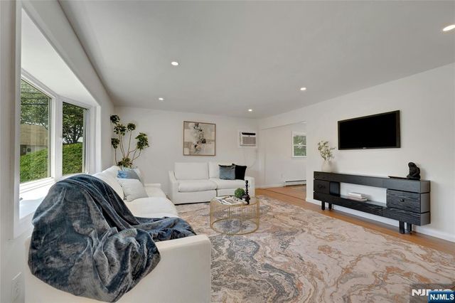 177 Parkway, Maywood, NJ 07607