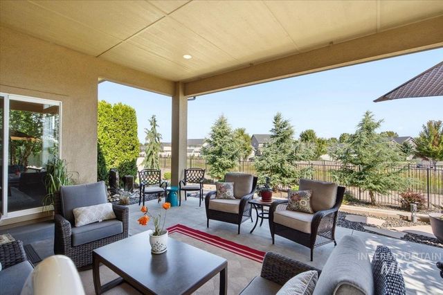 1058 E Radiant Ridge Dr., Meridian, ID 83642