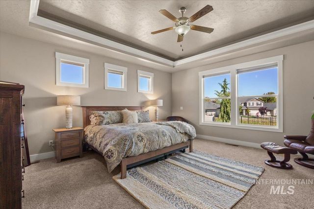 1058 E Radiant Ridge Dr., Meridian, ID 83642