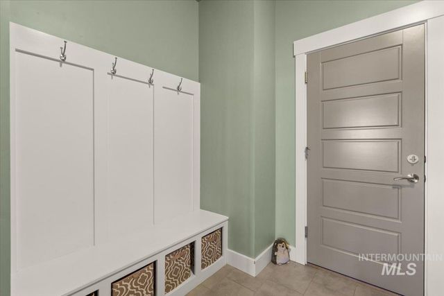 1058 E Radiant Ridge Dr., Meridian, ID 83642