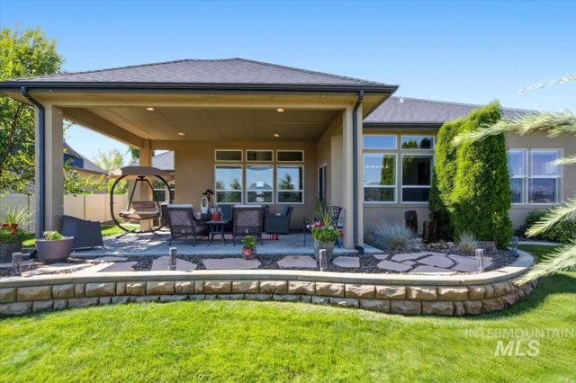 1058 E Radiant Ridge Dr., Meridian, ID 83642