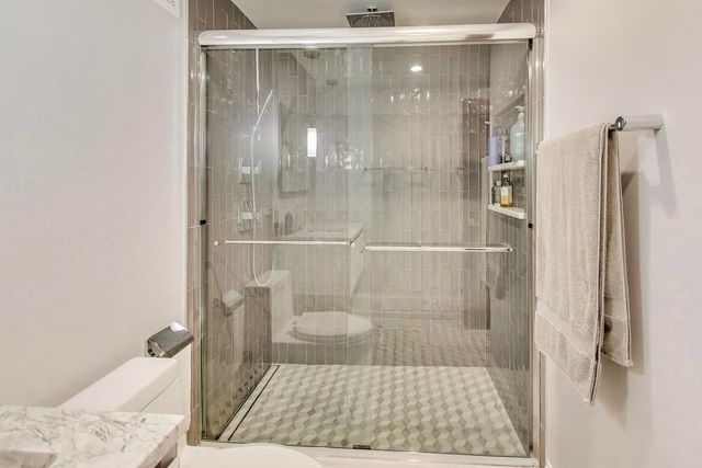 100 E HURON Street 3505, Chicago, IL 60611
