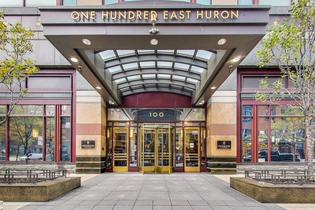 100 E HURON Street 3505, Chicago, IL 60611