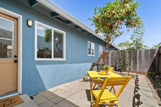 915 Cayuga Street, Santa Cruz, CA 95062