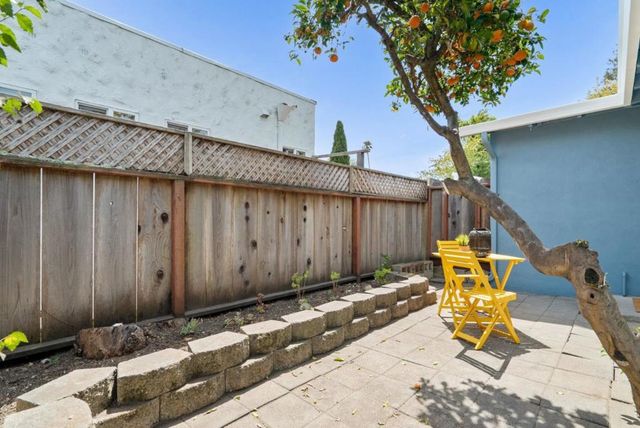 915 Cayuga Street, Santa Cruz, CA 95062