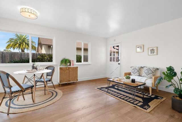 915 Cayuga Street, Santa Cruz, CA 95062