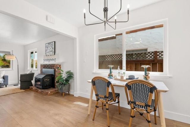 915 Cayuga Street, Santa Cruz, CA 95062