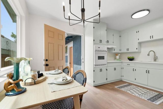 915 Cayuga Street, Santa Cruz, CA 95062