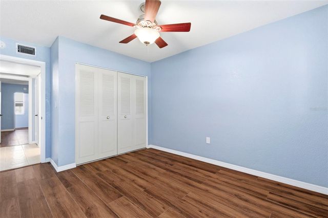 5155 9TH AVENUE N 104, St Petersburg, FL 33710