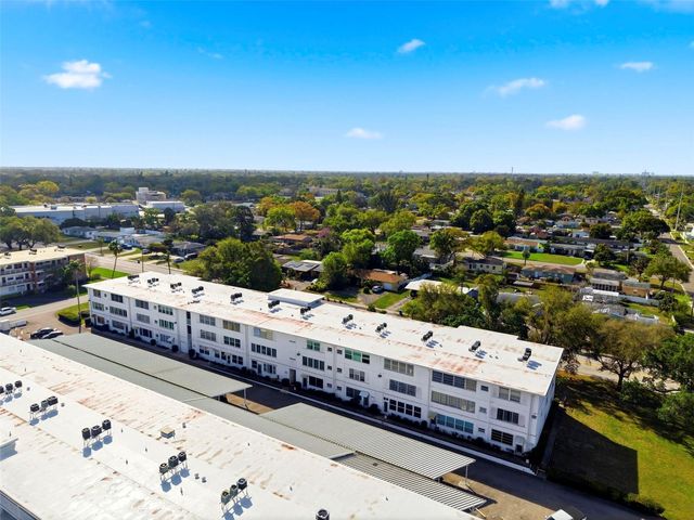 5155 9TH AVENUE N 104, St Petersburg, FL 33710