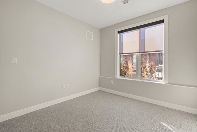 99 Foundry Place 104, Portsmouth, NH 03801