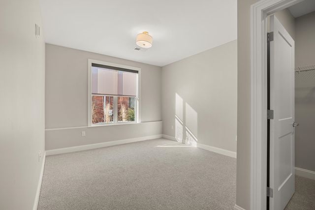 99 Foundry Place 104, Portsmouth, NH 03801