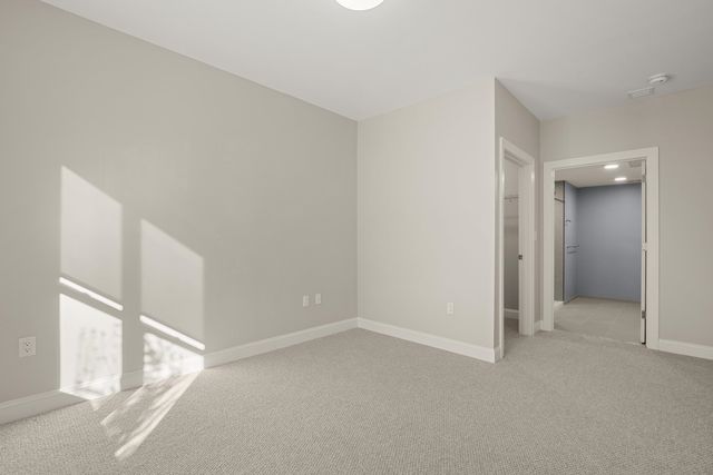 99 Foundry Place 104, Portsmouth, NH 03801