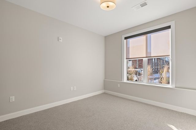 99 Foundry Place 104, Portsmouth, NH 03801