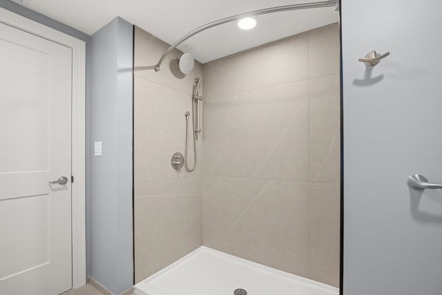 99 Foundry Place 104, Portsmouth, NH 03801