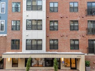 99 Foundry Place 104, Portsmouth, NH 03801