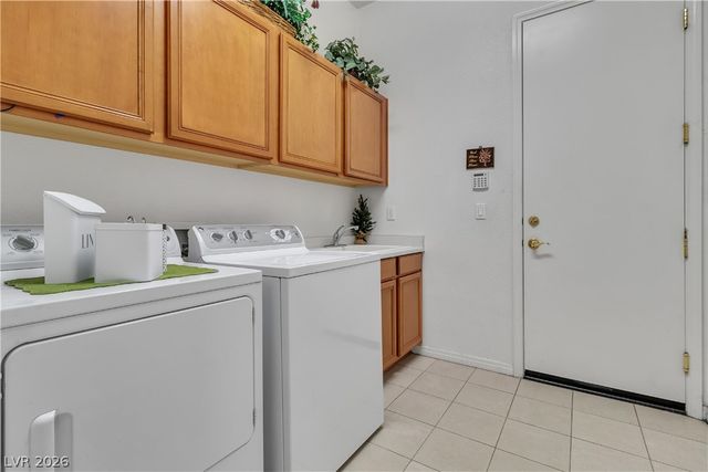 1455 Foothills Village Drive, Henderson, NV 89012