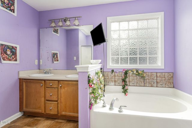 86 Snowberry Lane, Smithfield, NC 27577