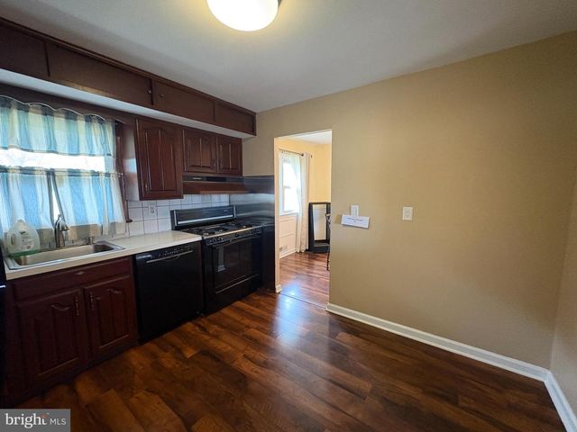 75 WINDING WAY, Hamilton, NJ 08620