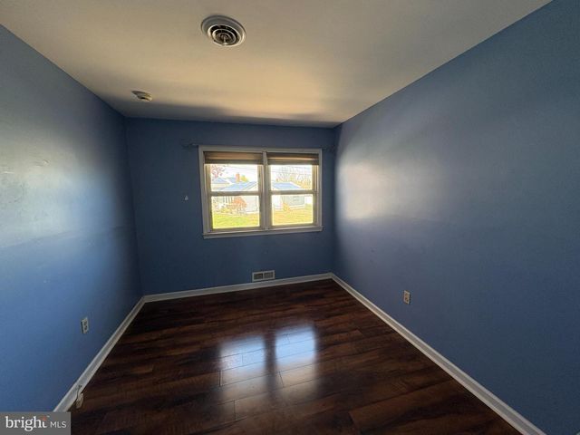 75 WINDING WAY, Hamilton, NJ 08620