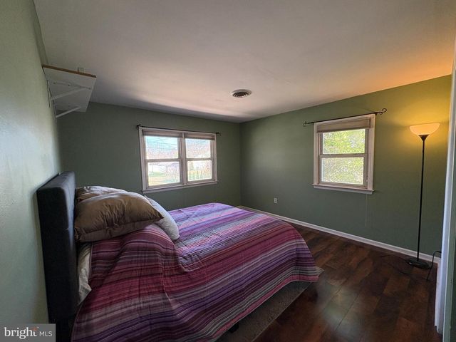 75 WINDING WAY, Hamilton, NJ 08620