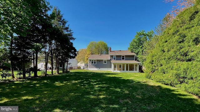 75 WINDING WAY, Hamilton, NJ 08620