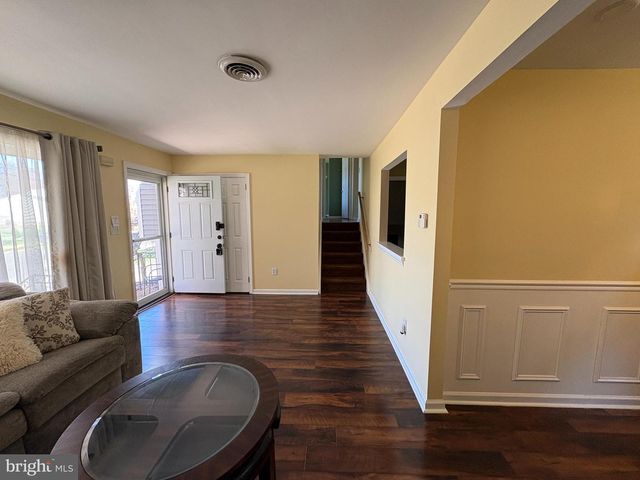 75 WINDING WAY, Hamilton, NJ 08620