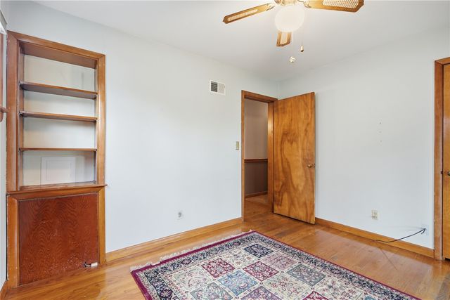 1606 Maplewood Drive NE, Cedar Rapids, IA 52402