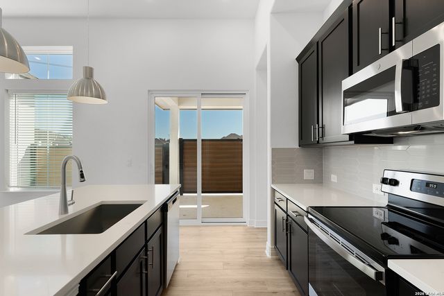 3523 N Loop 1604 E Unit 2304, San Antonio, TX 78247